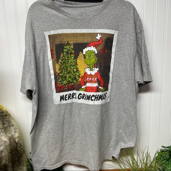 dr suess Other - Merry Grinchmas Tee Size 2XL
